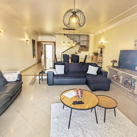 Farm Village- Townhouse 2 Mins From Old Town Albufeira Exteriör bild