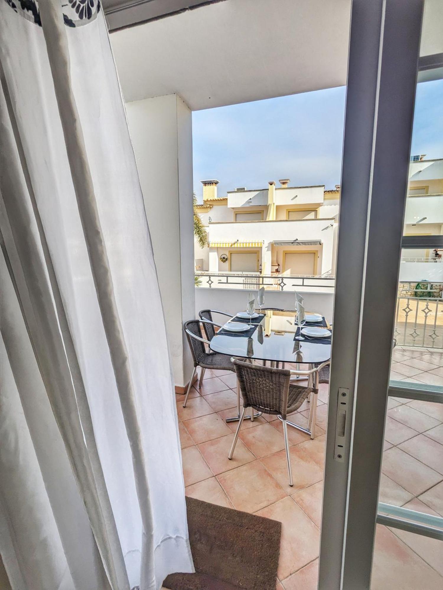 Farm Village- Townhouse 2 Mins From Old Town Albufeira Exteriör bild