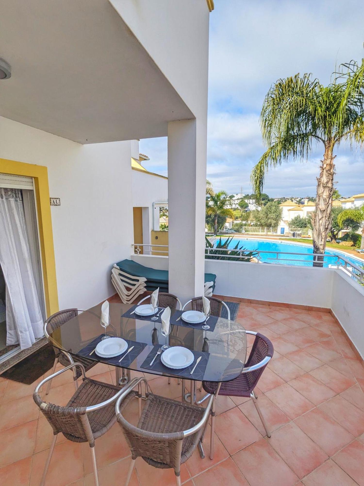 Farm Village- Townhouse 2 Mins From Old Town Albufeira Exteriör bild